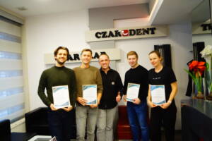 Certyfikaty po szkoleniu All-on-x, All-on-6 w Białymstoku